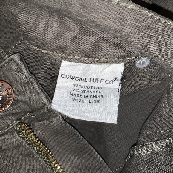 •Cowgirl Tuff jeans• - Picture 5 of 5
